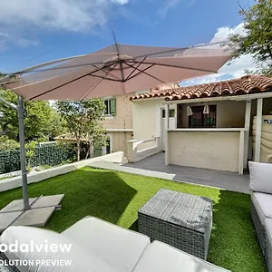 villa-azurella.fr-provencehotel.com/