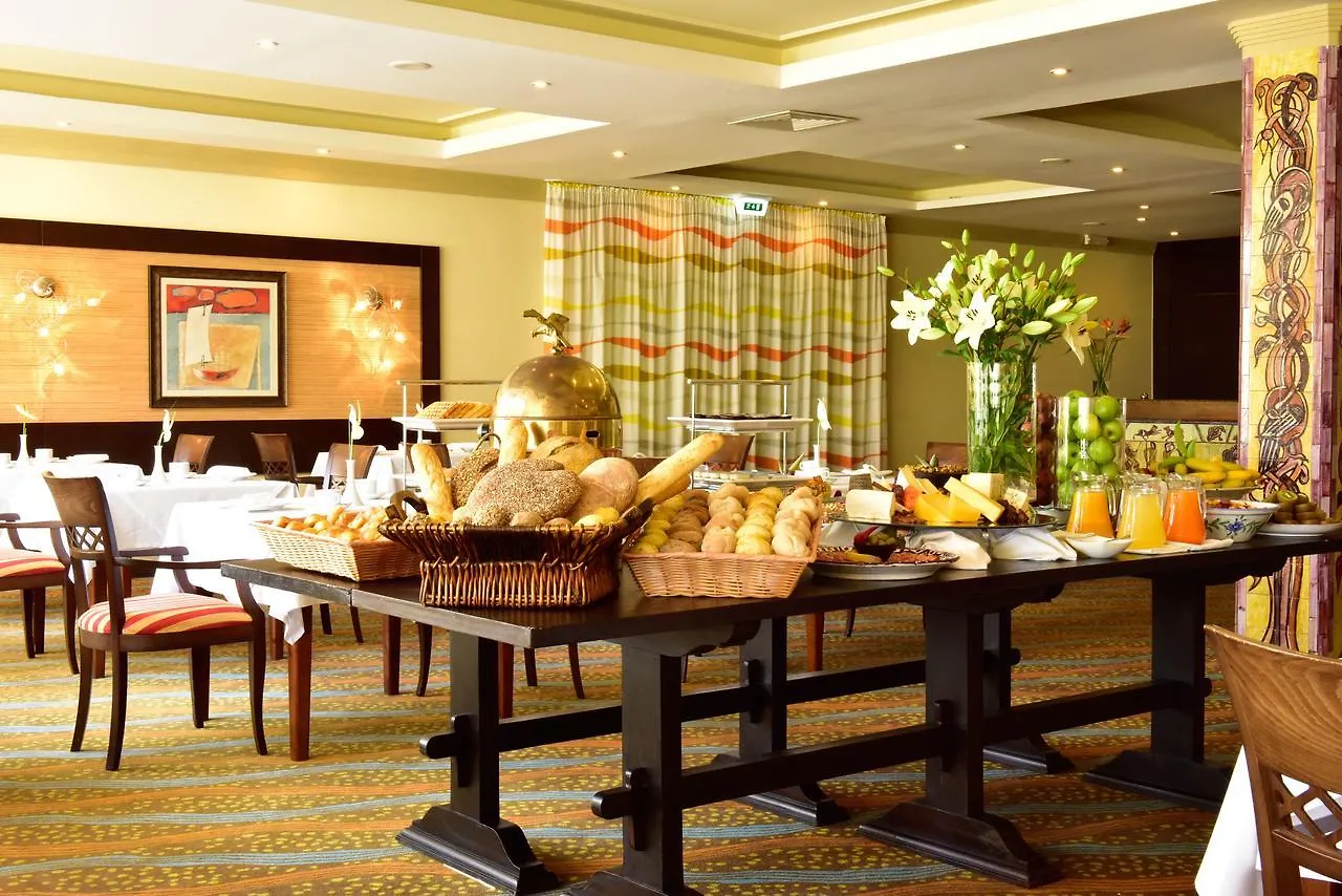 Pestana Viking Beach & Spa Resort Armação de Pêra 4*,  Portugal
